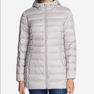 Brand new Eddie Bauer puffer jacket